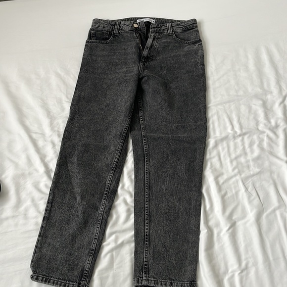 Zara Mom Jeans - Picture 2 of 3